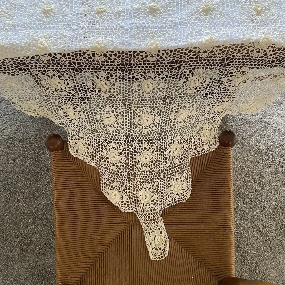 Vintage Crochet Tablecloth Triangular Cream Floral Victorian Shabby Chic